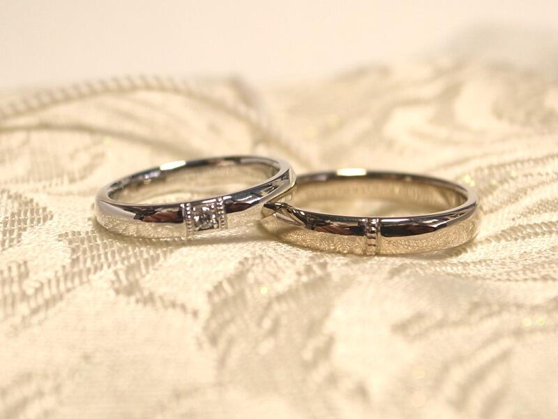 ワンポイントのミル打ちマリッジリング☆手作り結婚指輪